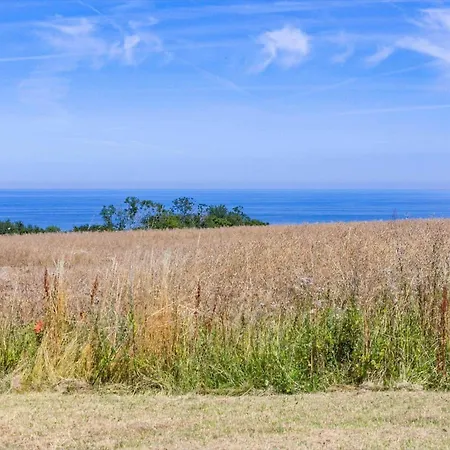 5646-gudhjem-rostadvej-1 Gudhjem